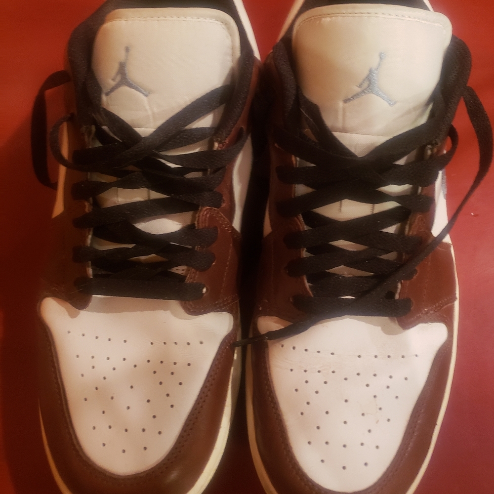 Air Jordan shoes size 11.5